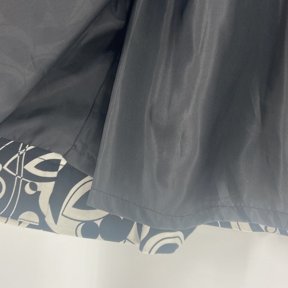 Laura Ashley black and white scroll print swing blazer with large button detail - Picture 10 of 13